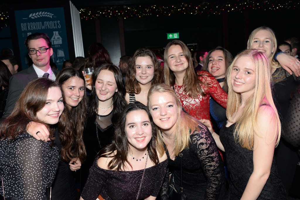 ../Images/Kerstfeest VdG 2019 023.jpg